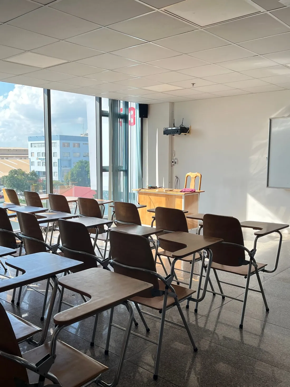 Eminent Pathways Learning Environment
